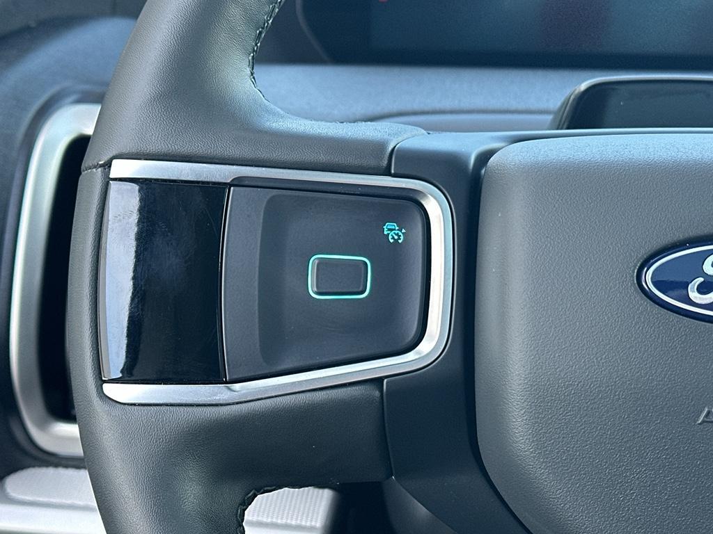 used 2025 Ford Expedition Max car, priced at $62,950