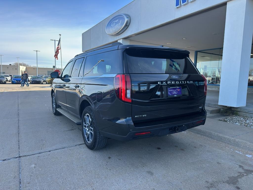 used 2025 Ford Expedition Max car, priced at $62,950