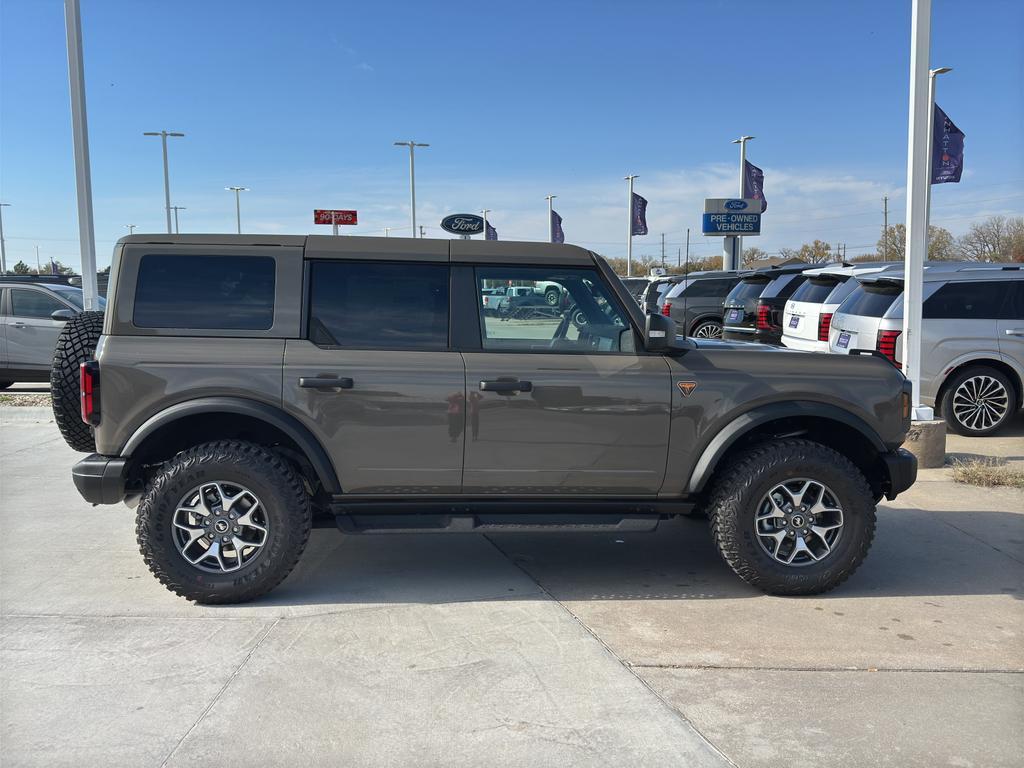new 2025 Ford Bronco car, priced at $60,000