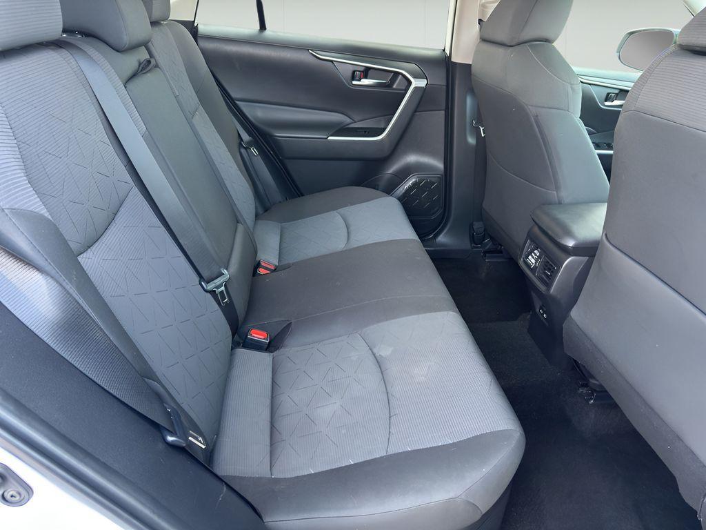 Ice 2024 Toyota RAV4 Hybrid XLE