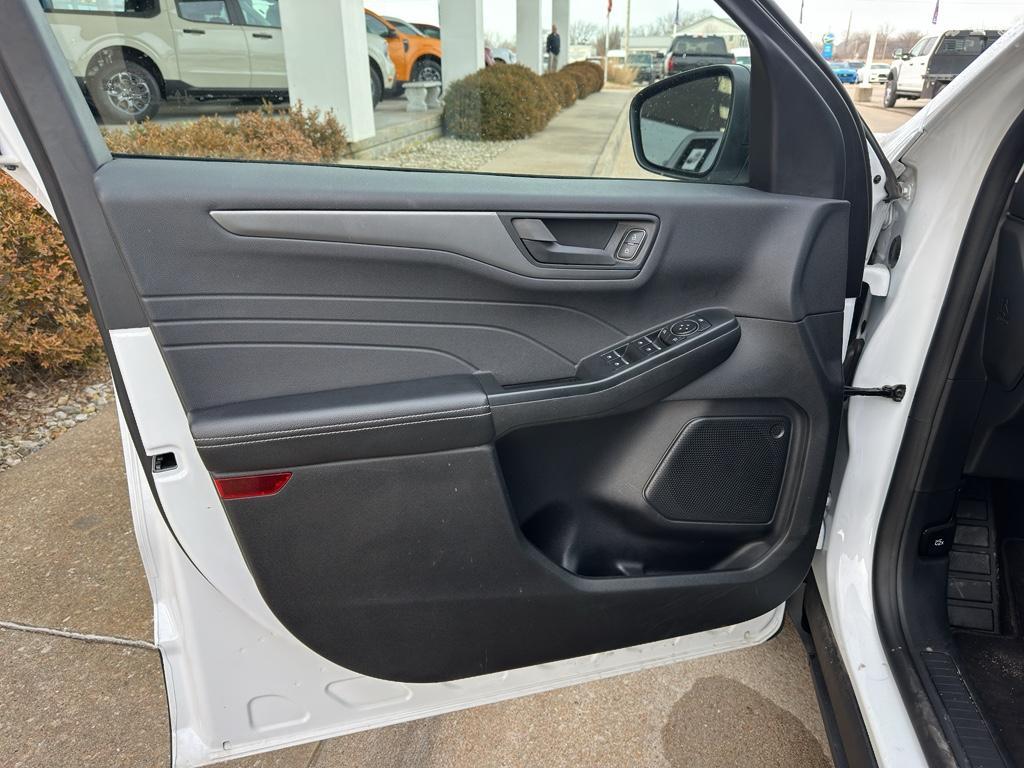 used 2025 Ford Escape car, priced at $23,599