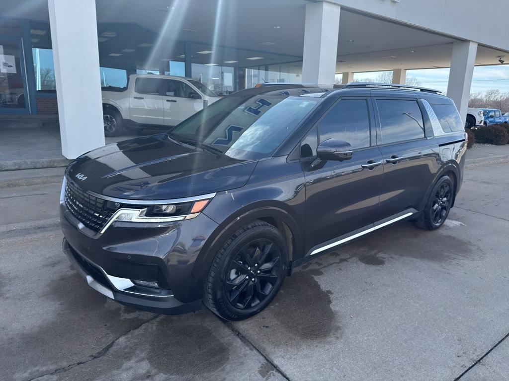 used 2024 Kia Carnival car, priced at $37,950