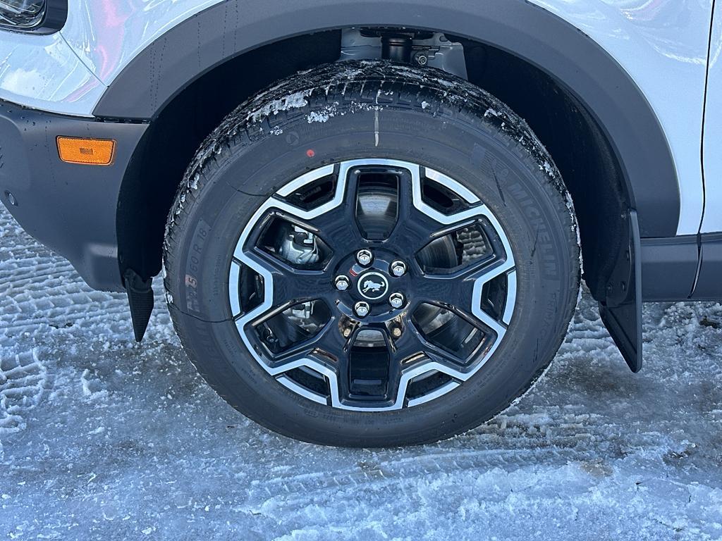 new 2025 Ford Bronco Sport car, priced at $37,600