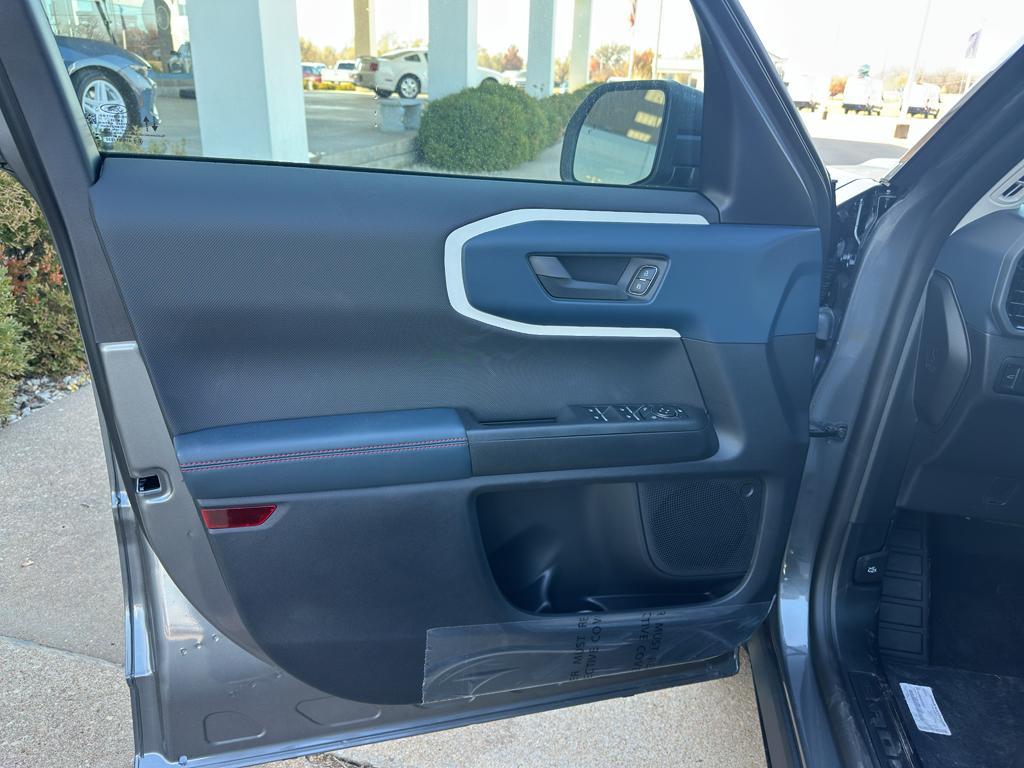 new 2025 Ford Bronco Sport car, priced at $35,570