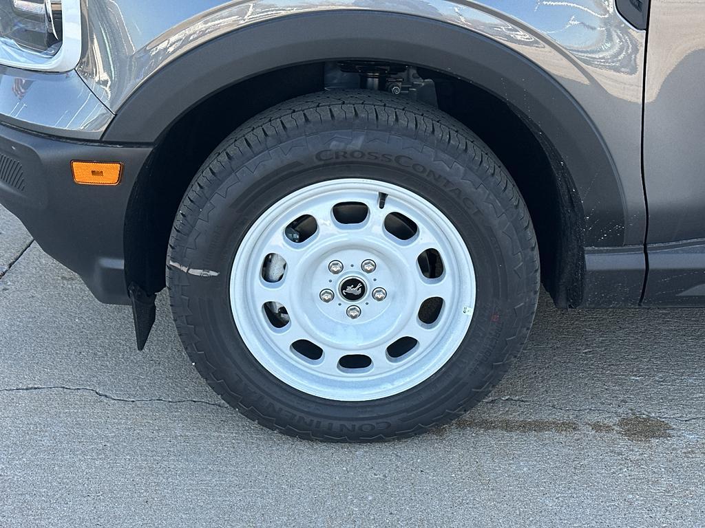 new 2025 Ford Bronco Sport car, priced at $35,570