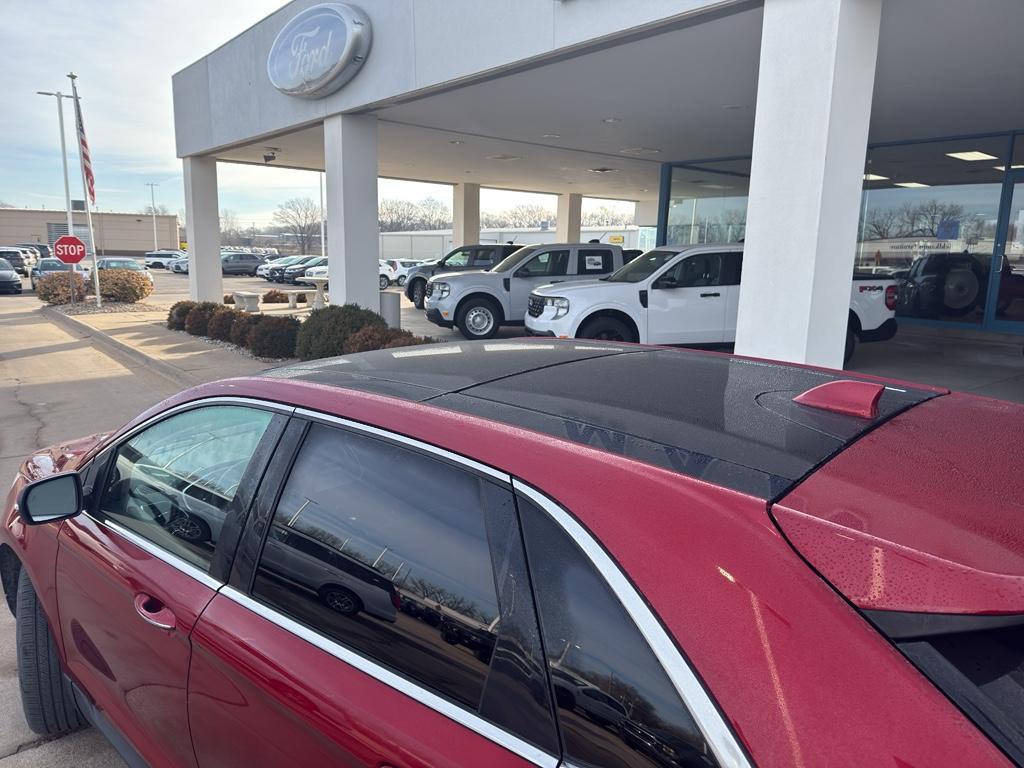 used 2018 Ford Edge car, priced at $18,230