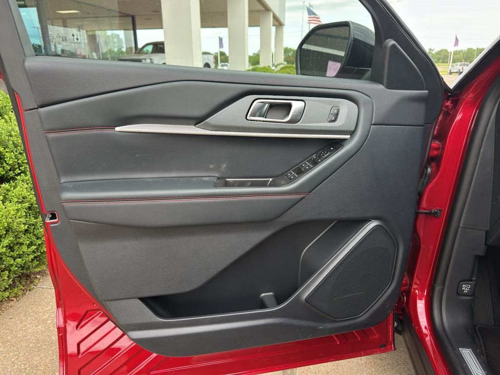 new 2026 Ford Explorer car, priced at $46,999