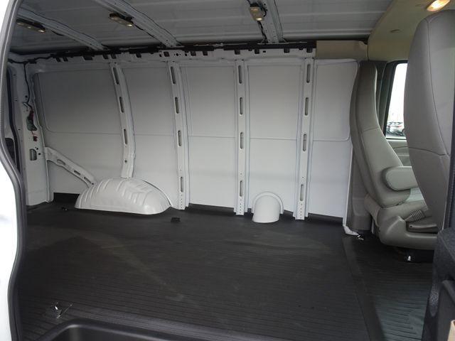 new 2025 GMC Savana 2500 car, priced at $40,630