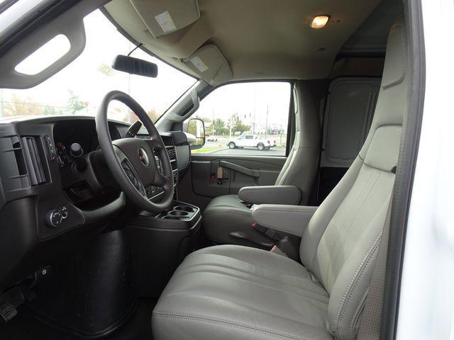 new 2025 GMC Savana 2500 car, priced at $40,647