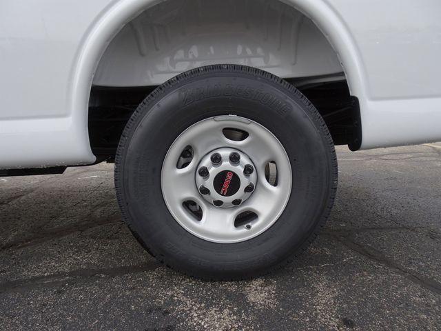 new 2025 GMC Savana 2500 car, priced at $40,647