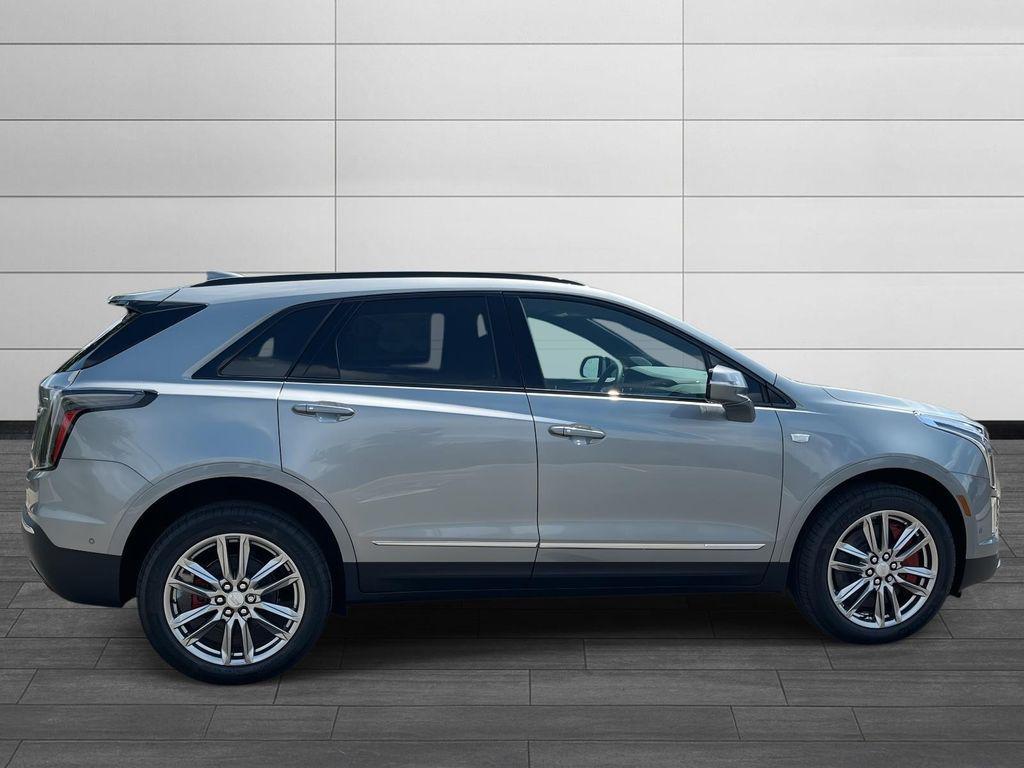 new 2025 Cadillac XT5 car, priced at $62,265