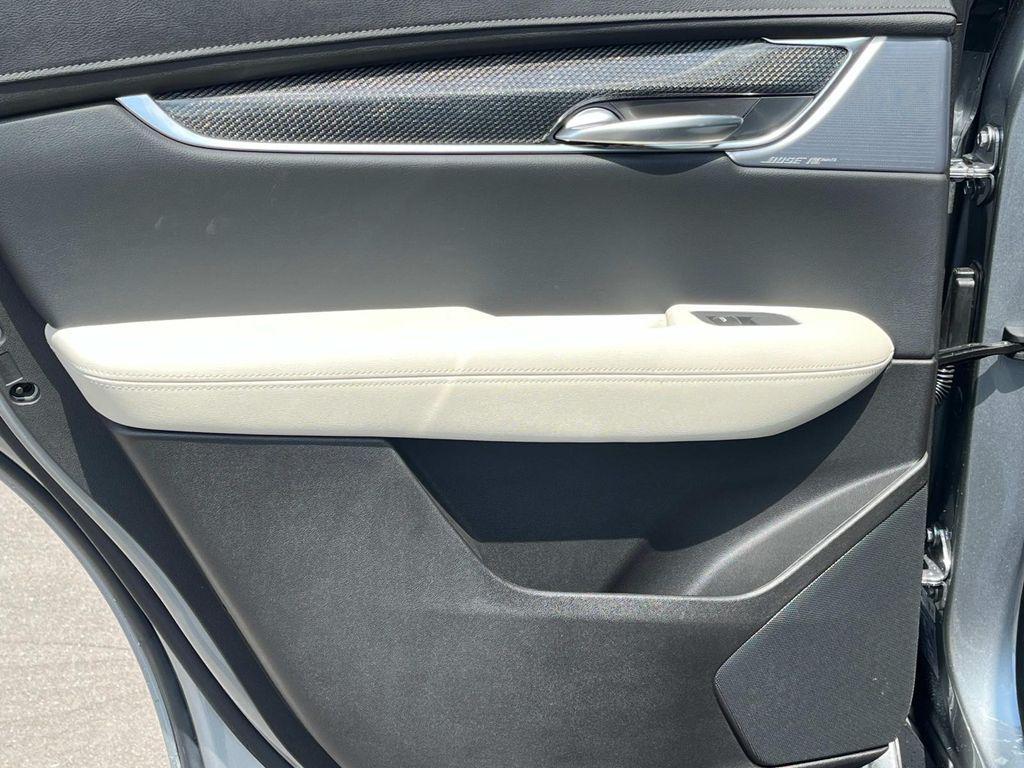 new 2025 Cadillac XT5 car, priced at $62,265