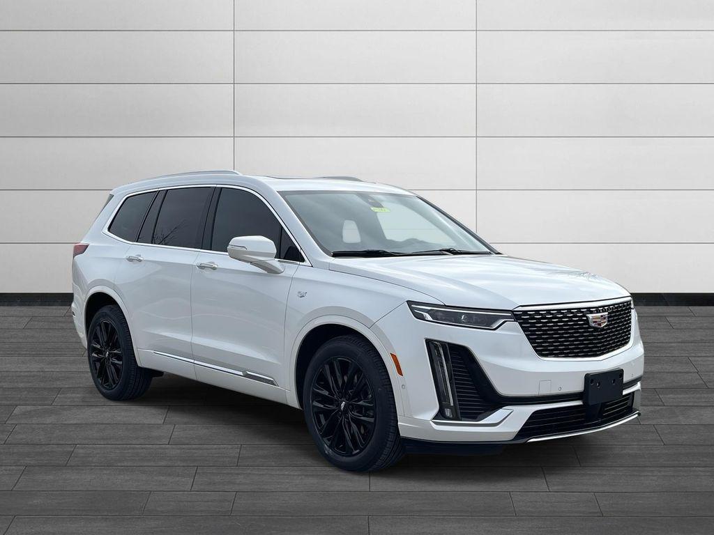 used 2023 Cadillac XT6 car, priced at $39,991