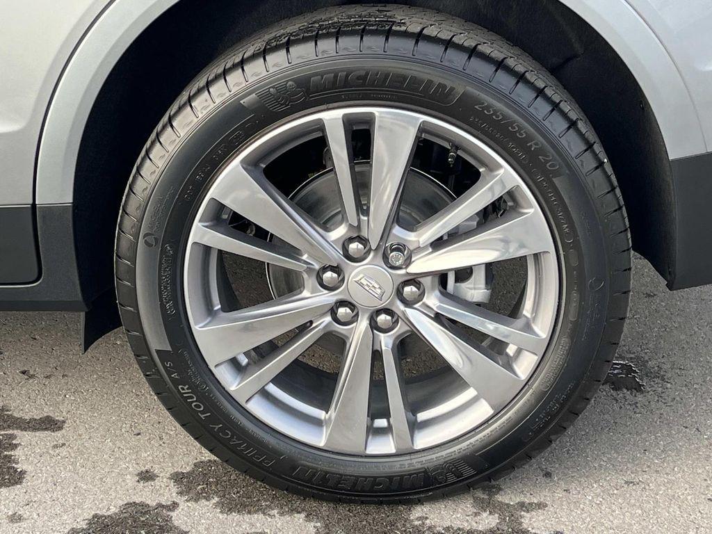 new 2026 Cadillac XT5 car, priced at $58,865