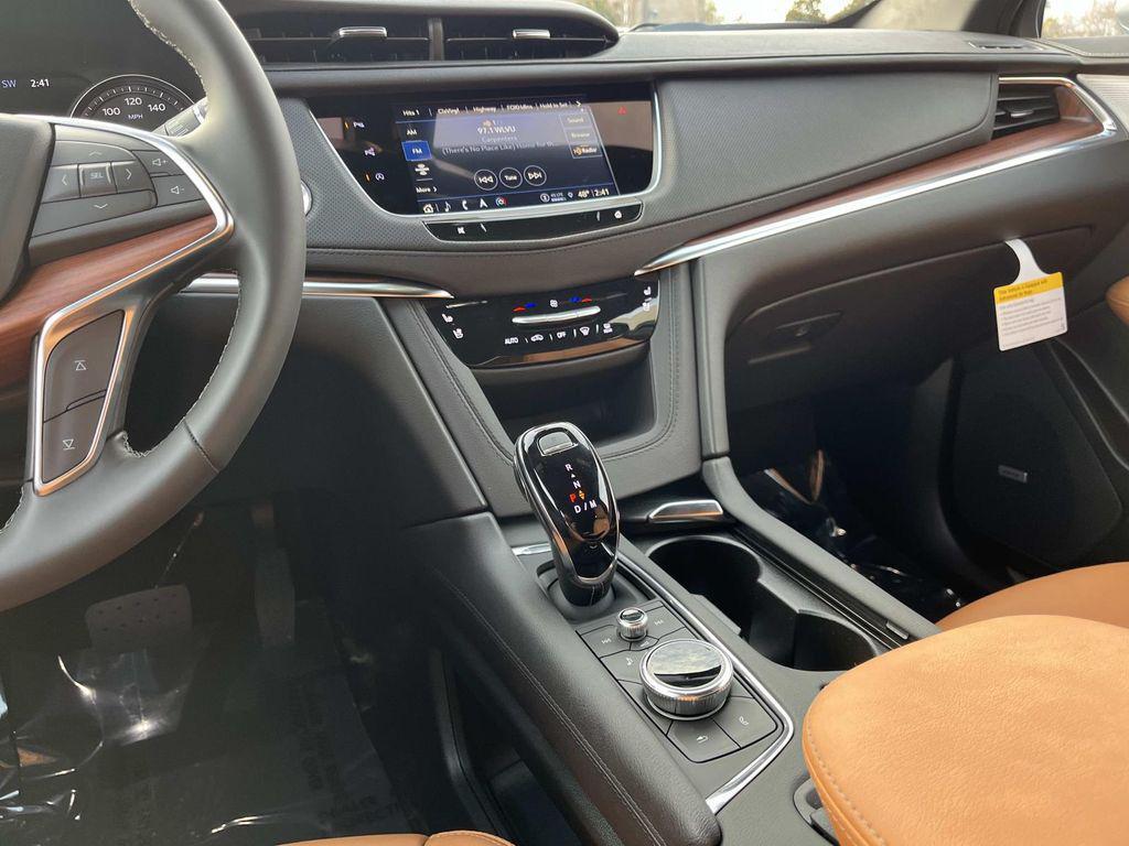 new 2026 Cadillac XT5 car, priced at $58,865