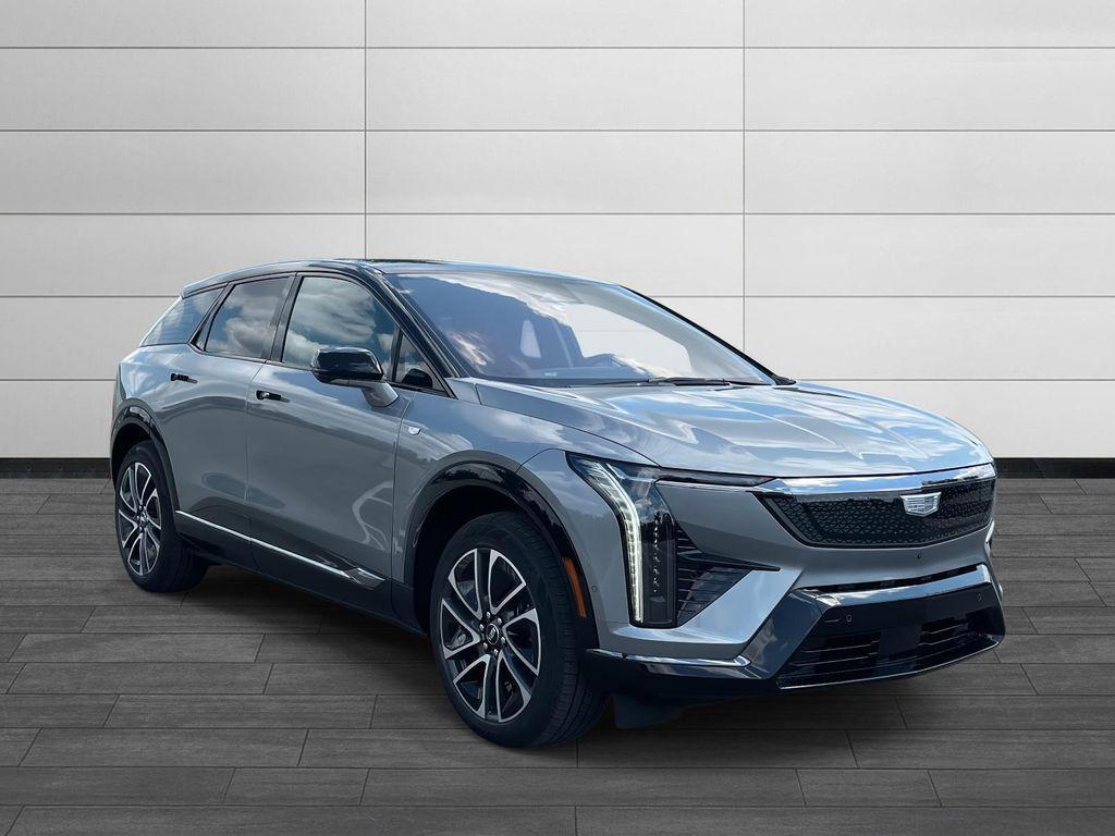 new 2025 Cadillac OPTIQ car, priced at $56,215