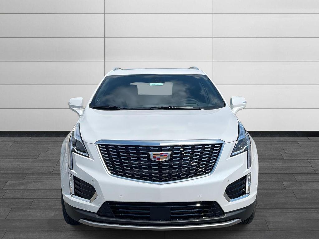 new 2025 Cadillac XT5 car, priced at $59,890
