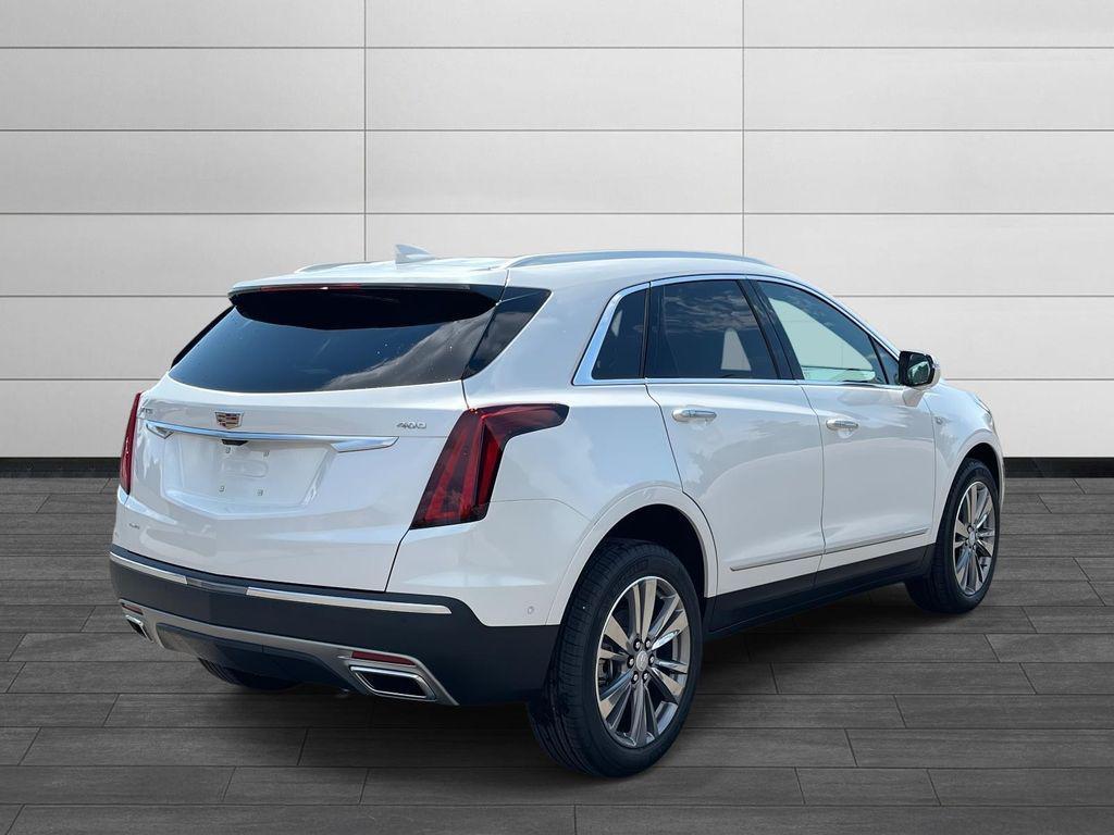 new 2025 Cadillac XT5 car, priced at $59,890