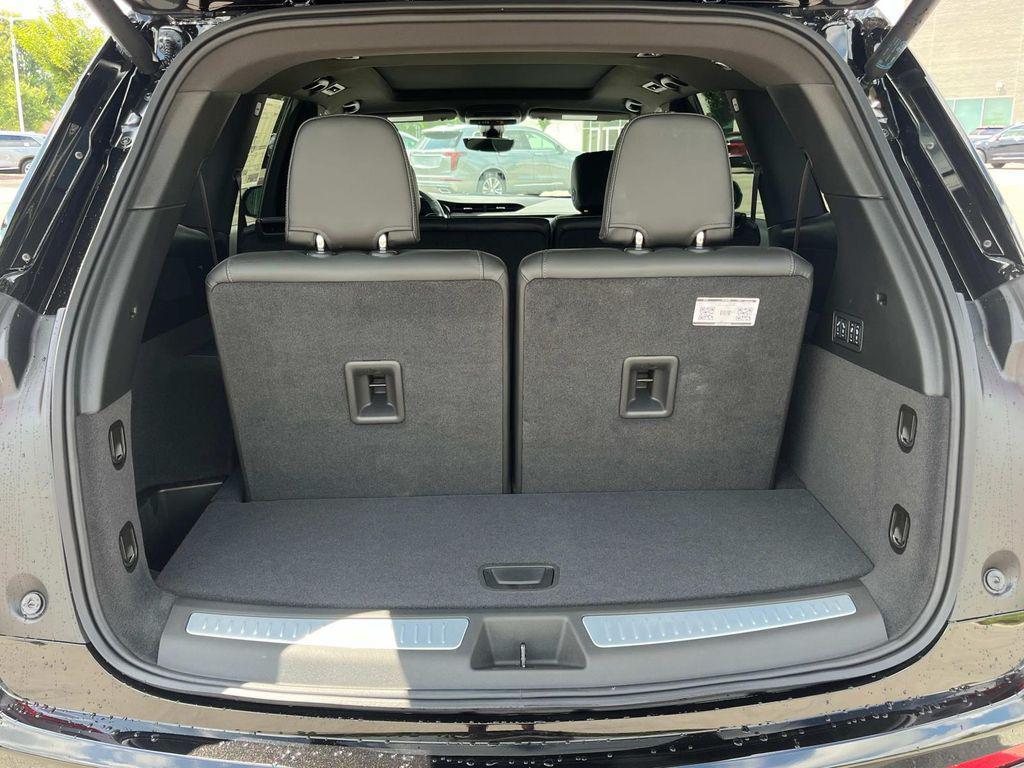 new 2025 Cadillac XT6 car, priced at $61,165