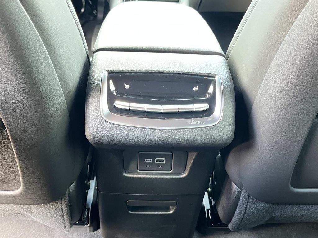 new 2025 Cadillac XT6 car, priced at $61,165