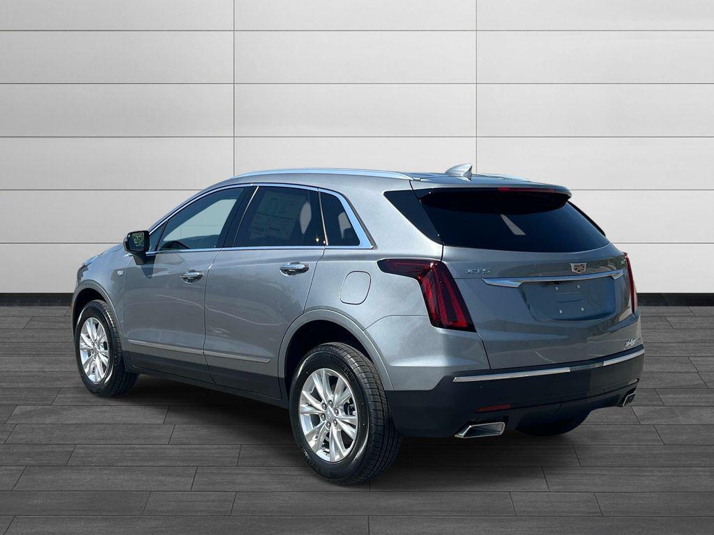 new 2026 Cadillac XT5 car, priced at $46,610