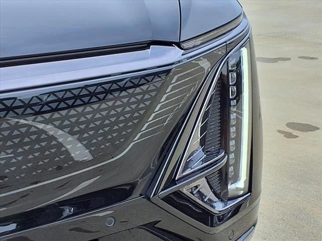 new 2025 Cadillac LYRIQ car, priced at $69,715
