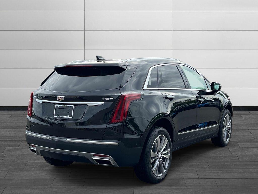 new 2026 Cadillac XT5 car, priced at $60,834