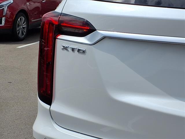 new 2025 Cadillac XT6 car, priced at $58,915