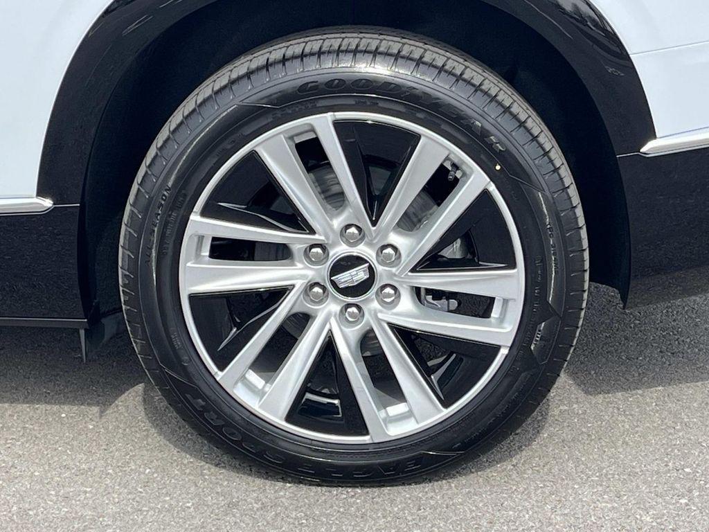 new 2026 Cadillac VISTIQ car, priced at $82,115