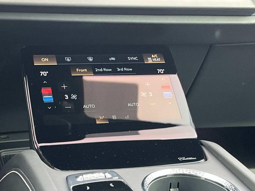 new 2026 Cadillac VISTIQ car, priced at $82,115