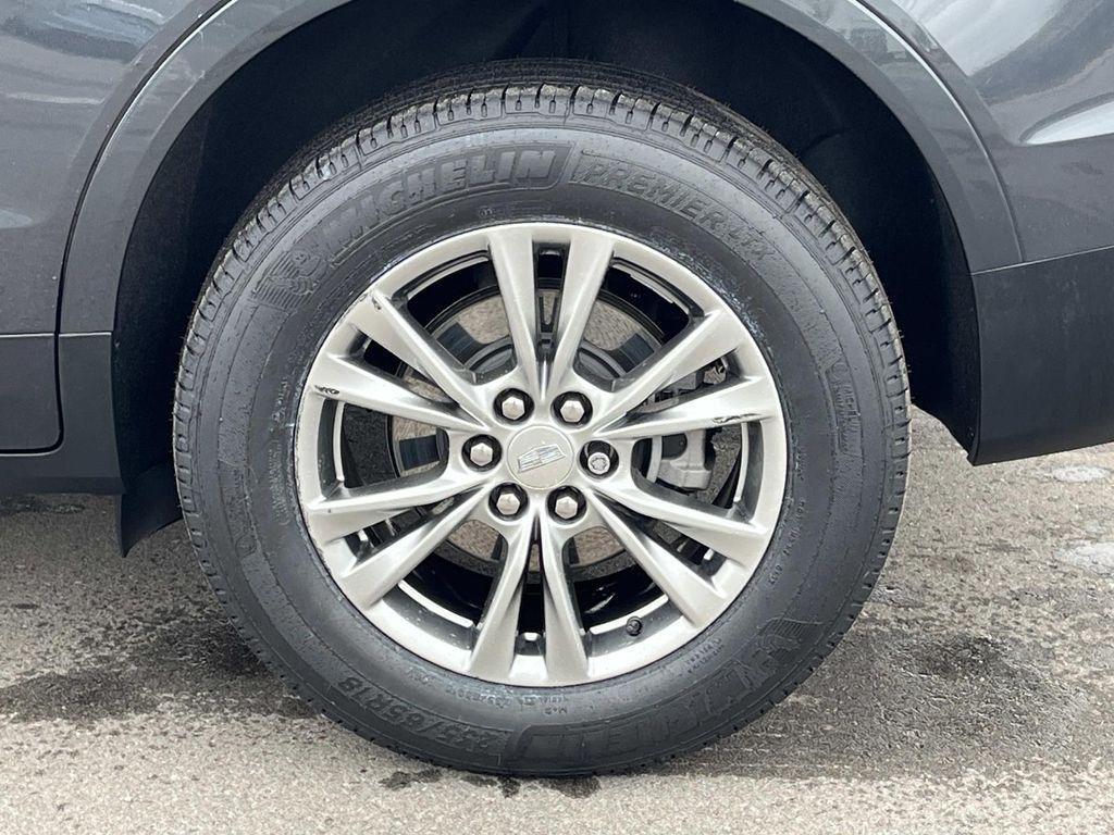 used 2023 Cadillac XT5 car, priced at $36,140