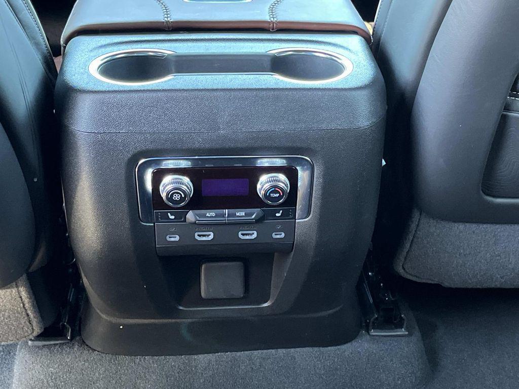 used 2024 GMC Yukon XL car, priced at $78,590