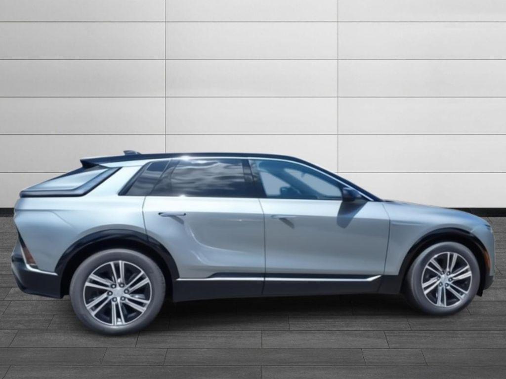 new 2025 Cadillac LYRIQ car, priced at $69,190