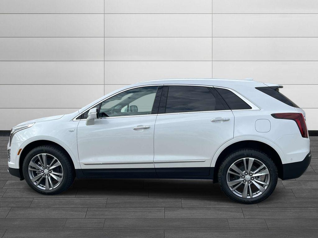 new 2026 Cadillac XT5 car, priced at $61,434