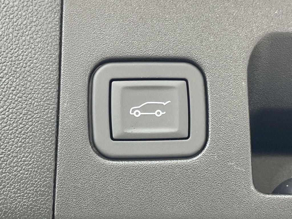 new 2026 Cadillac XT5 car, priced at $61,434