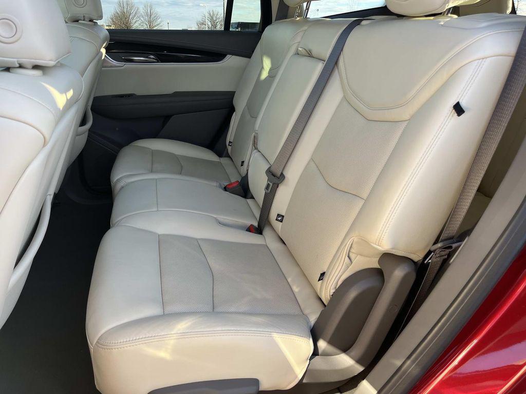 used 2020 Cadillac XT6 car, priced at $23,991