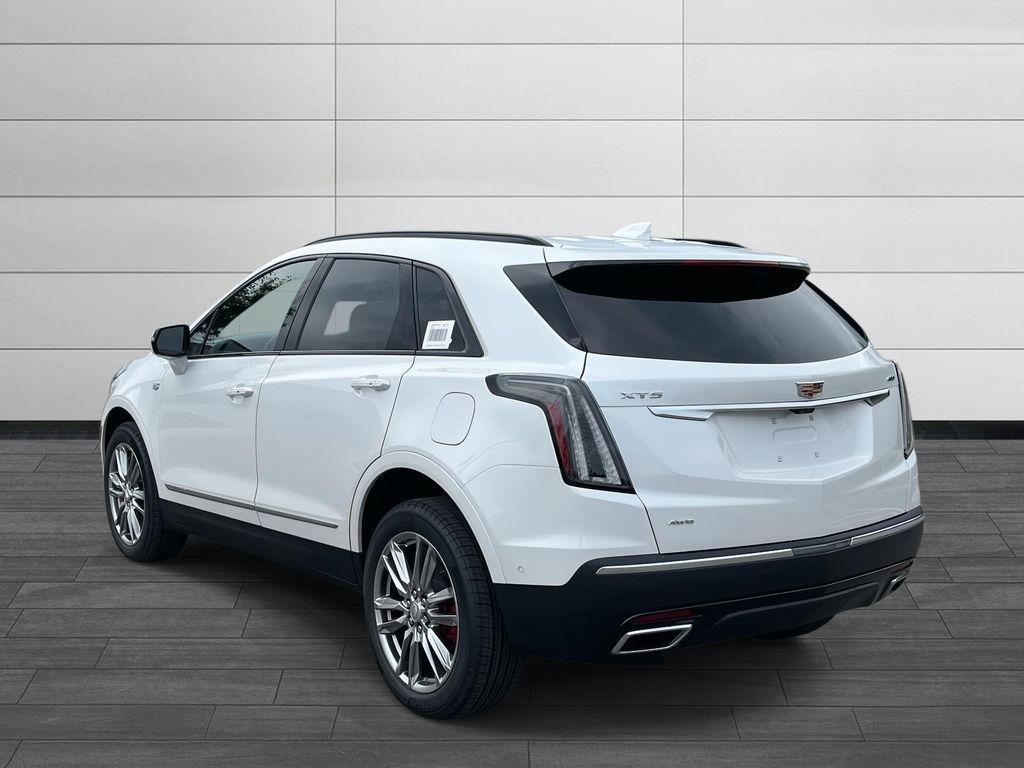new 2025 Cadillac XT5 car, priced at $63,490