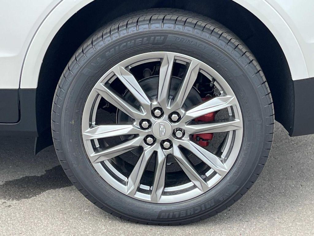 new 2025 Cadillac XT5 car, priced at $63,490