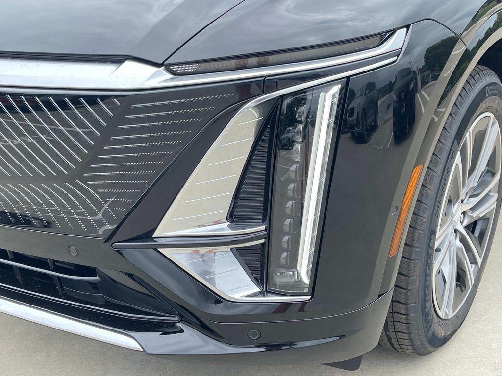new 2025 Cadillac LYRIQ car, priced at $69,215