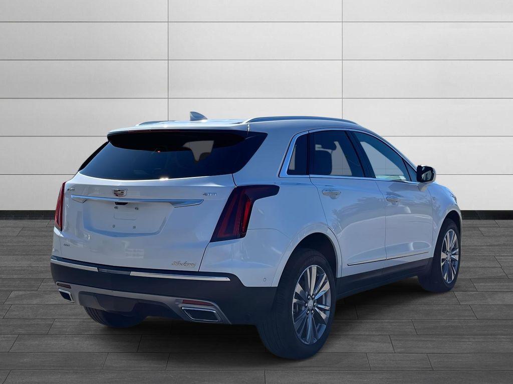 used 2025 Cadillac XT5 car, priced at $43,990