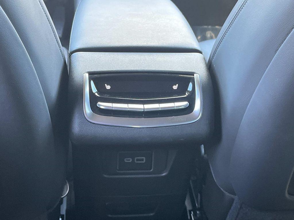 used 2024 Cadillac XT6 car, priced at $45,544