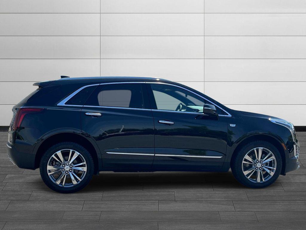 new 2026 Cadillac XT5 car, priced at $59,995
