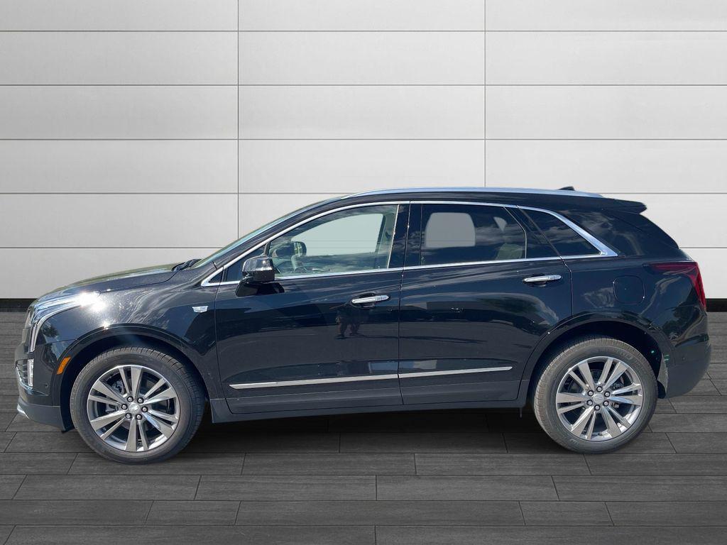 new 2026 Cadillac XT5 car, priced at $62,095