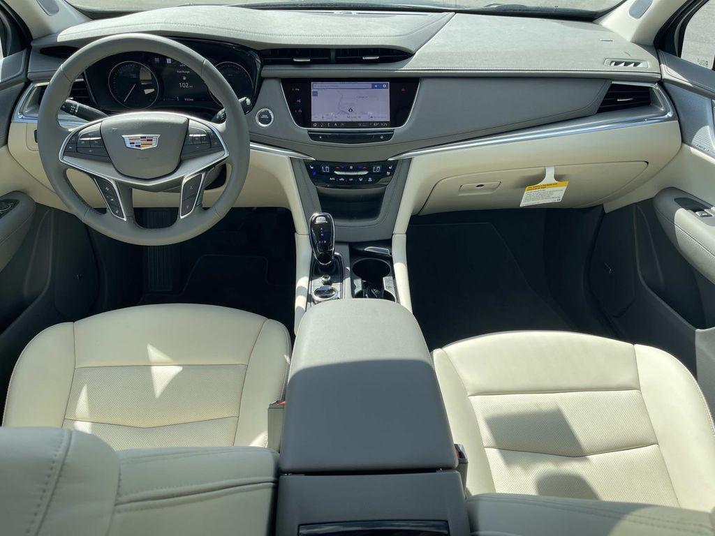 new 2026 Cadillac XT5 car, priced at $62,095