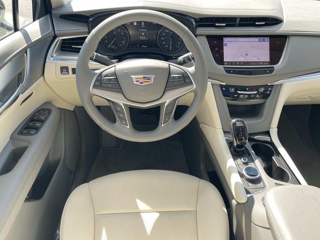 new 2026 Cadillac XT5 car, priced at $62,095