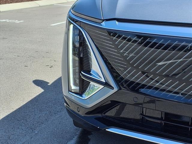 new 2025 Cadillac LYRIQ car, priced at $68,590