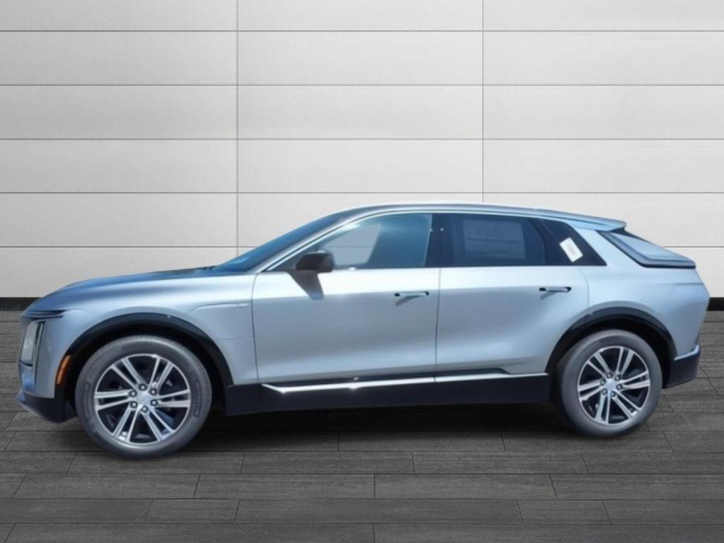 new 2025 Cadillac LYRIQ car, priced at $68,590