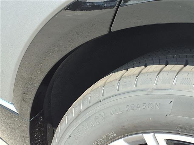 new 2025 Cadillac LYRIQ car, priced at $68,590