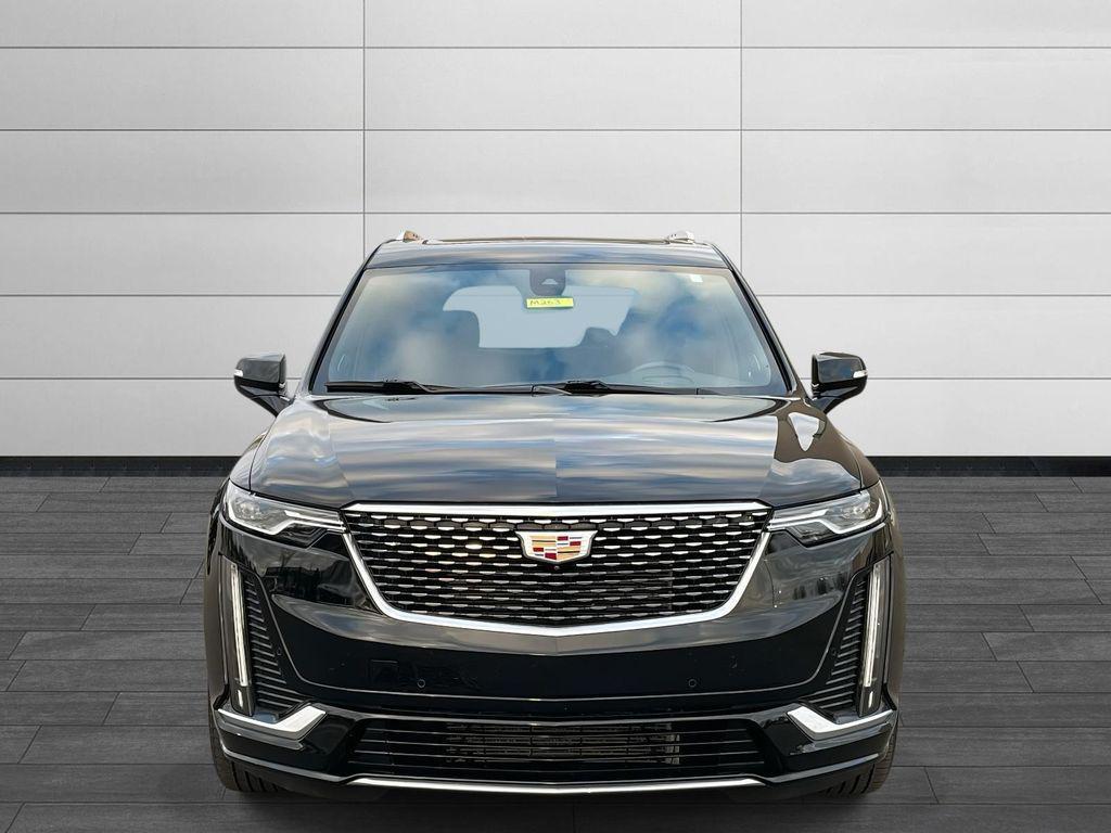 used 2024 Cadillac XT6 car, priced at $43,593