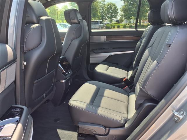 new 2026 Cadillac VISTIQ car, priced at $79,890